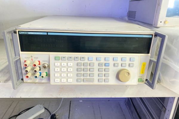 租售 福祿克5720A多功能校準儀 